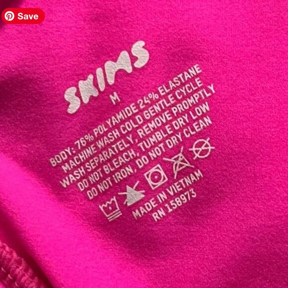 🔥 SKIMS Fits Everybody Slip Dress – Bright Fuchsia Pink | Size M 🔥 - Picture 10 of 10